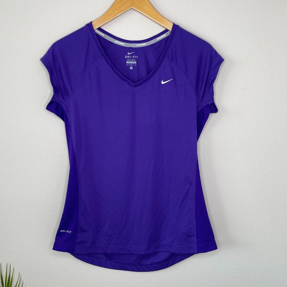 Nike Miler Dri-Fit Running Purple T-Shirt Size M